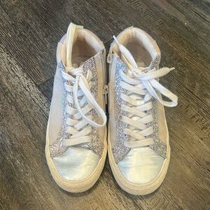 Kids sz 34 EU sz 3 Zara sneakers